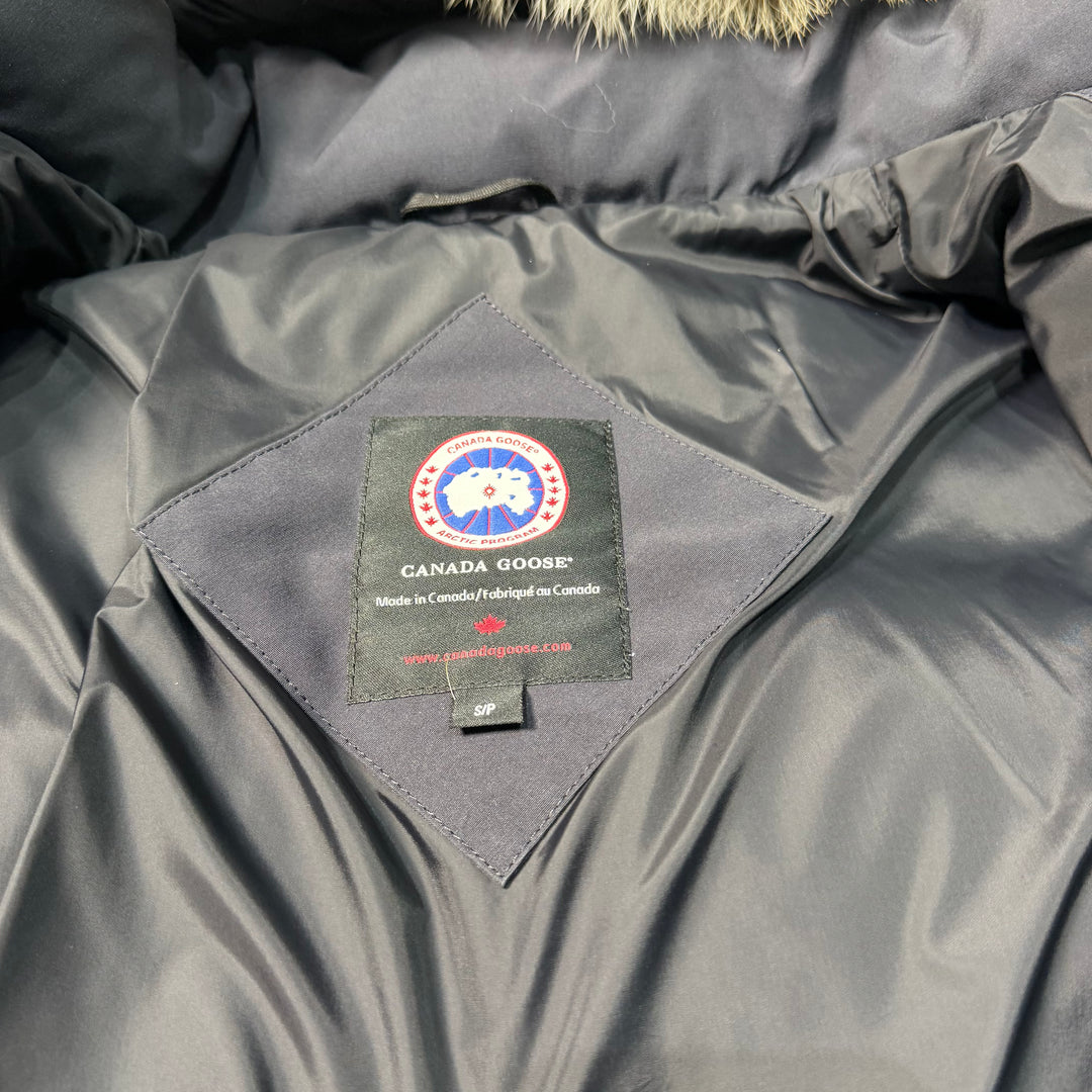 Wyndham Parka Navy ( S )