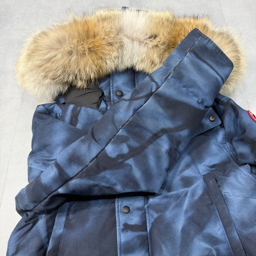 Wyndham Parka Blue Abstract ( L )