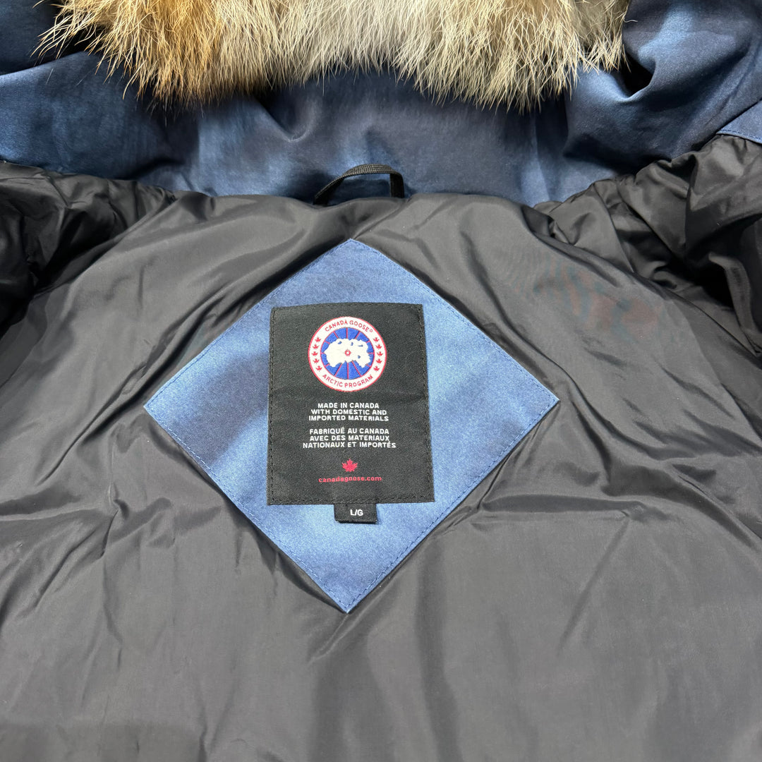 Wyndham Parka Blue Abstract ( L )