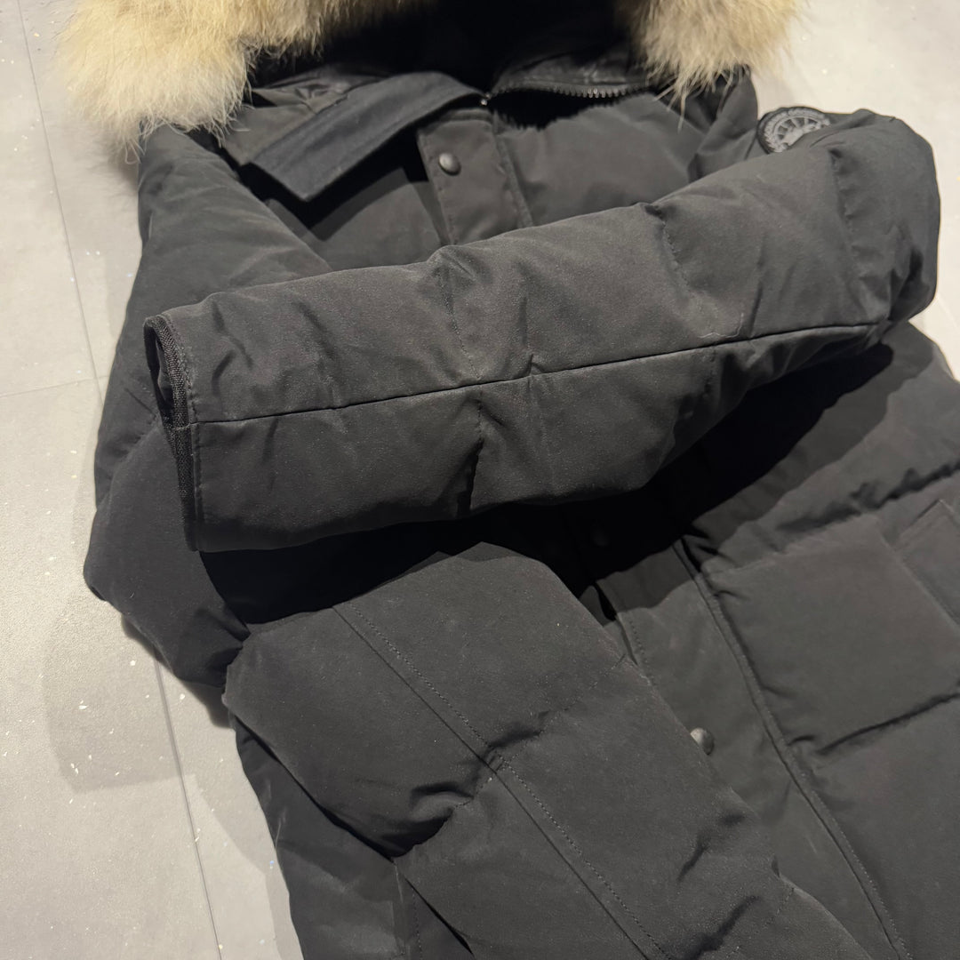 Carson Parka Black - 8.5/10 ( M )