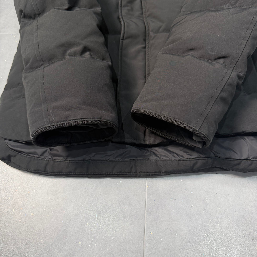 Mac Millan Black ( M )