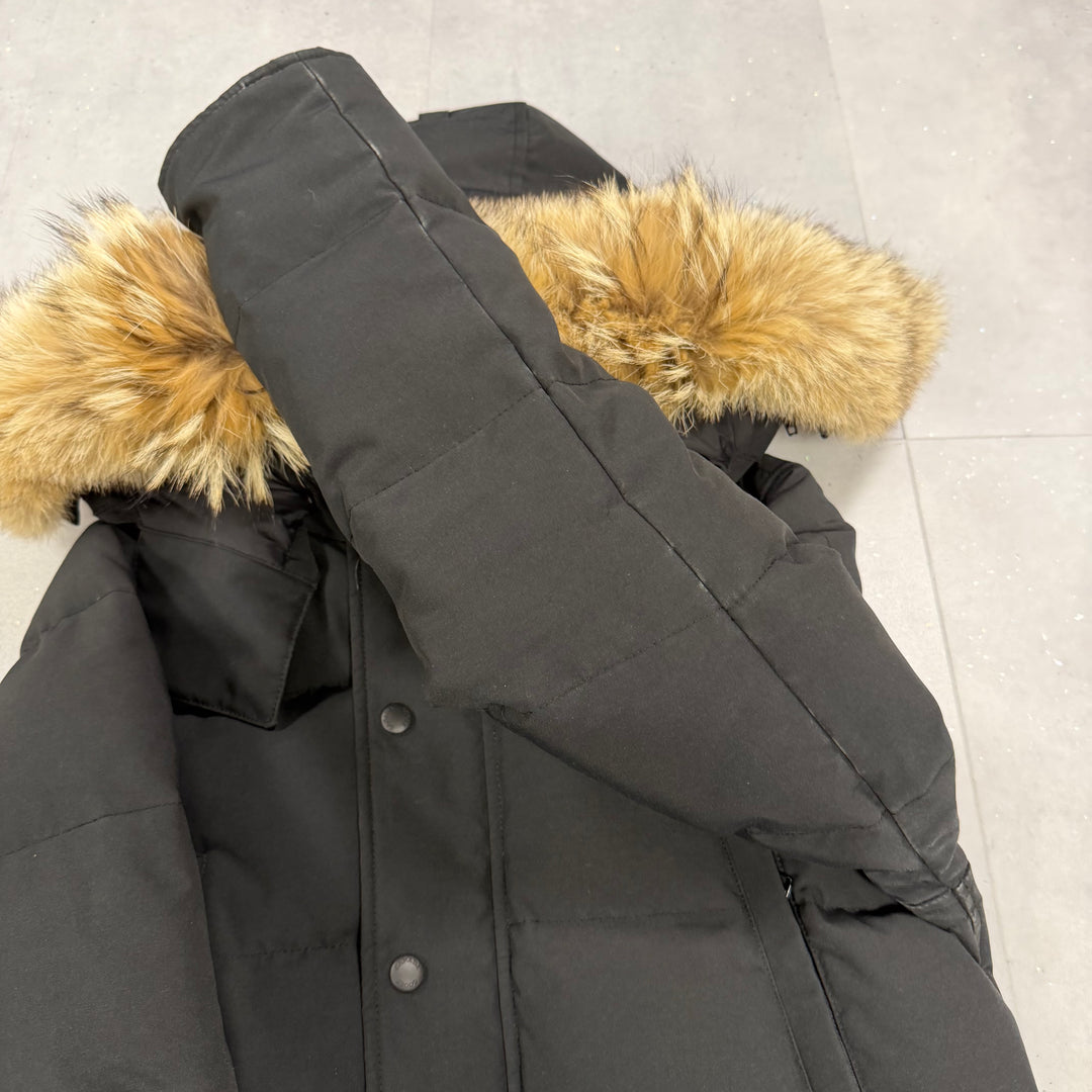 Wyndham Parka Black ( S )