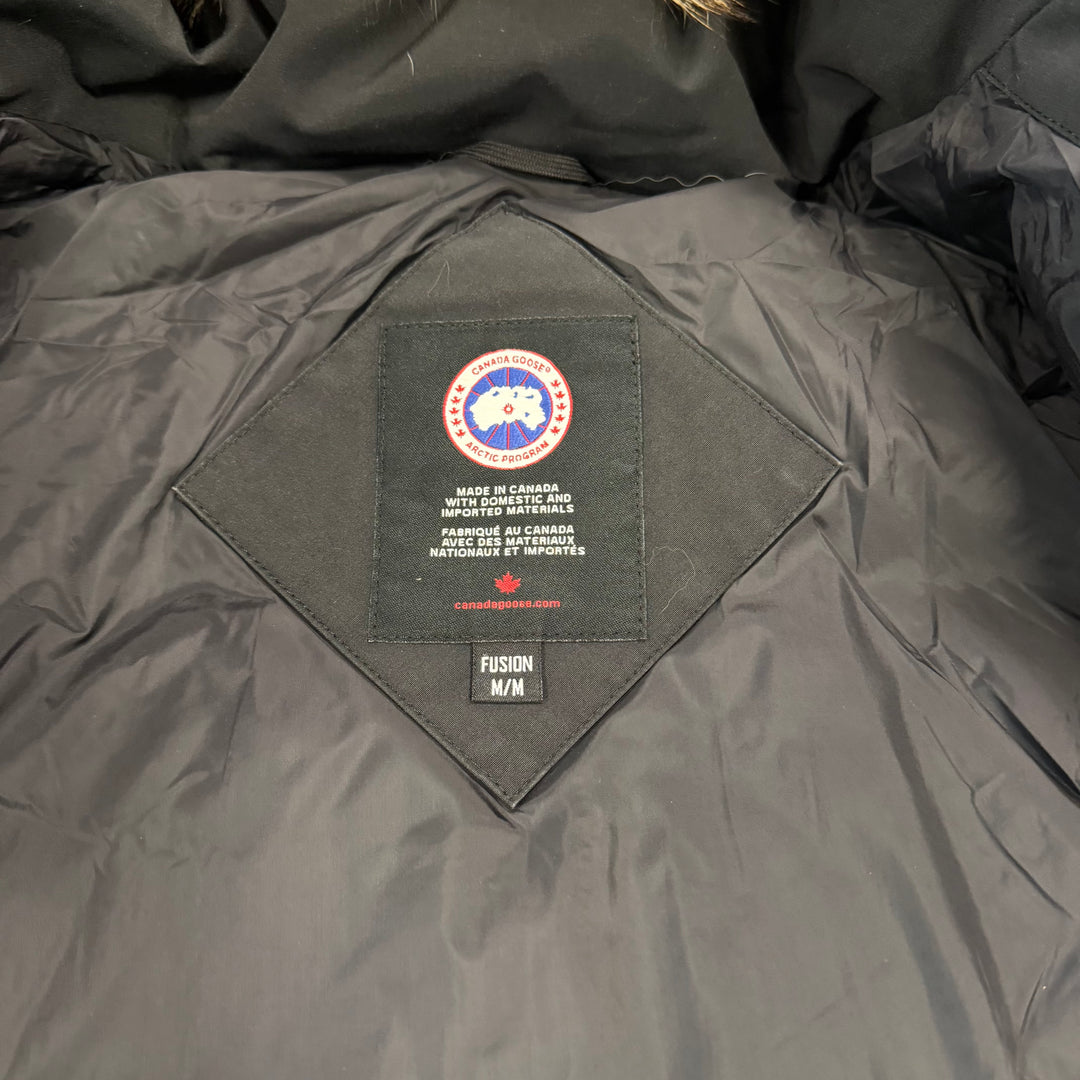 Wyndham Parka Black ( M )