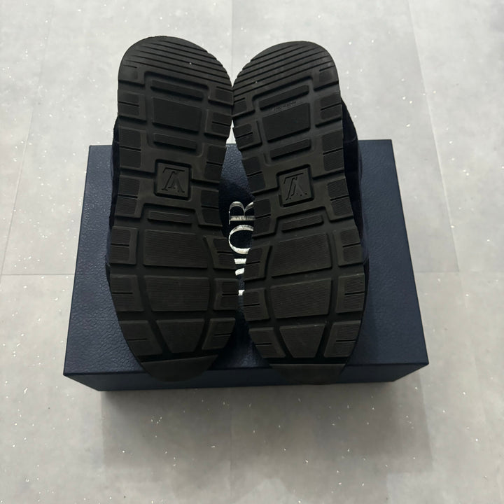 LV Marine Runaways - 9/10