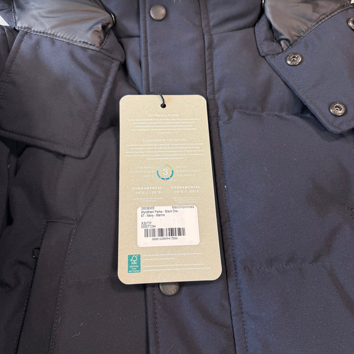 Wyndham Parka Navy ( XS ) BNWT