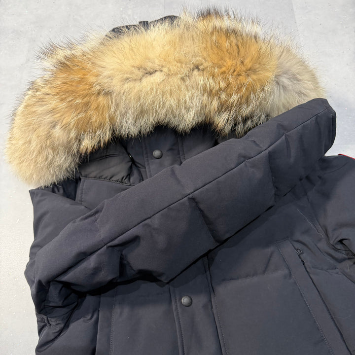 Wyndham Parka Navy ( M )