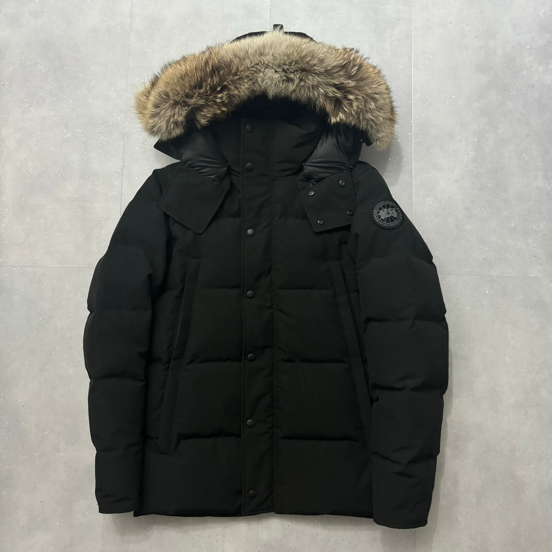 Wyndham Parka Black - 9/10