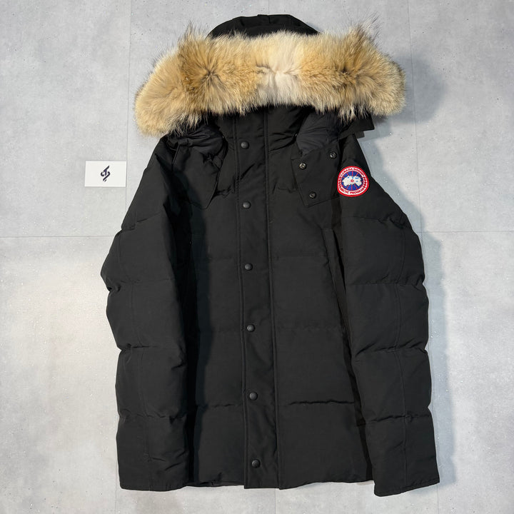 Wyndham Parka Black ( S )
