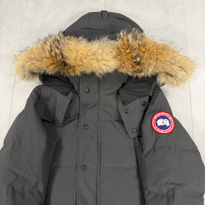 Wyndham Parka Graphite ( S )