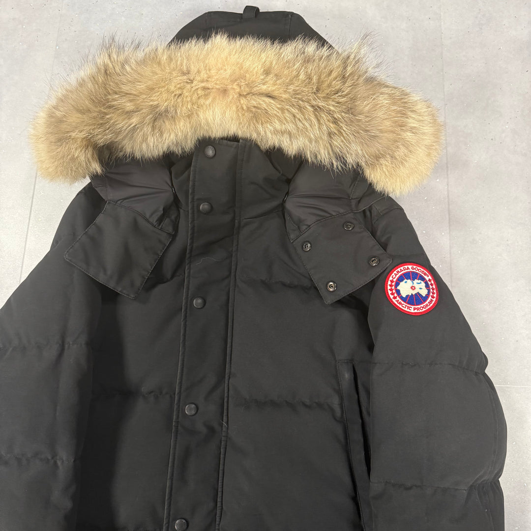 Wyndham Parka Black ( XL )