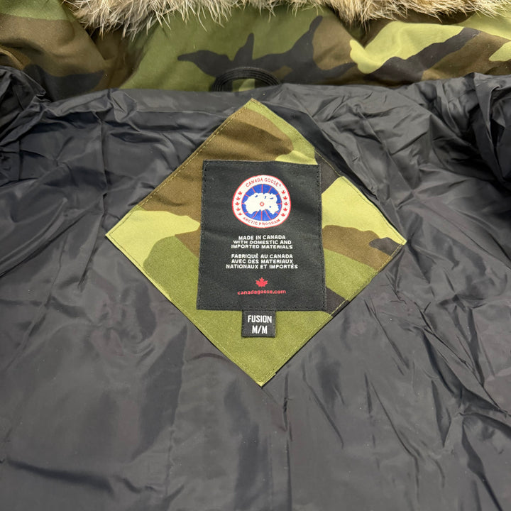 Wyndham Parka Green Camo ( M )