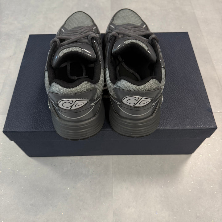 Dior B30 Grey ( UK8 )