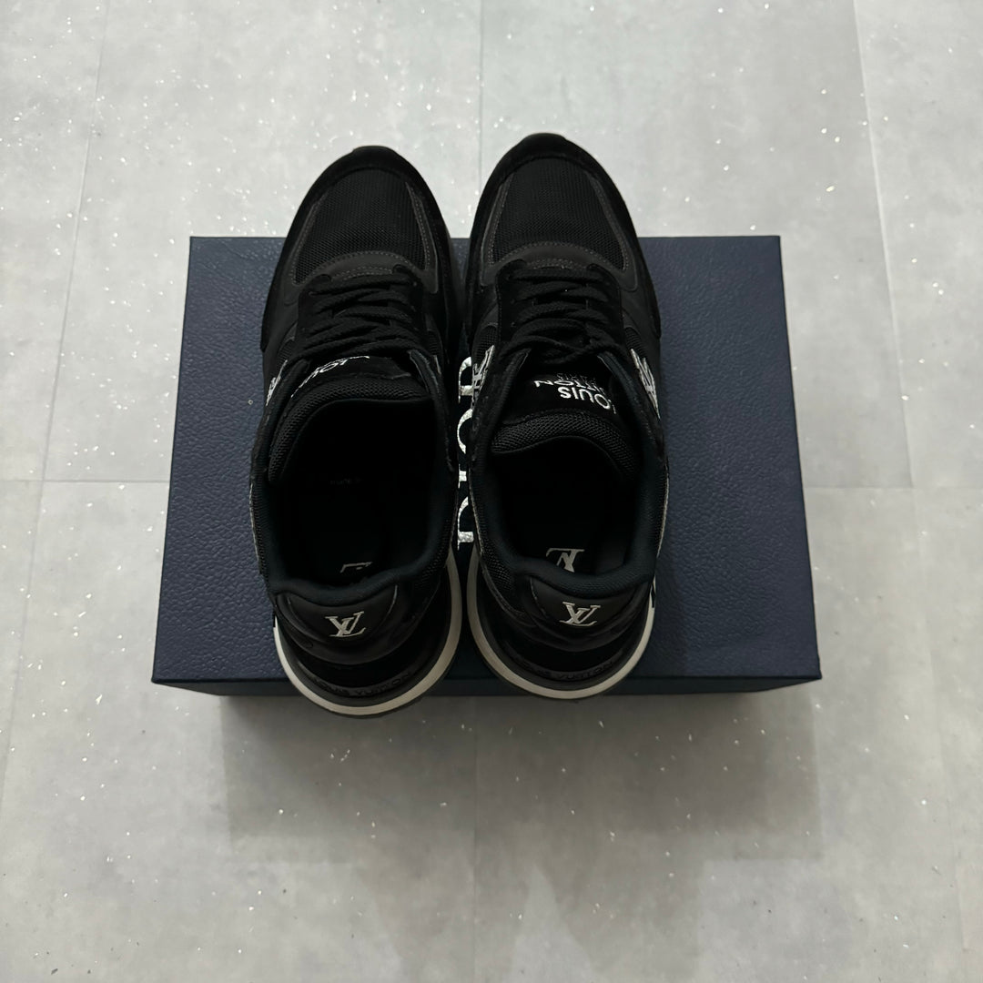 LV Black Runaways - 9/10