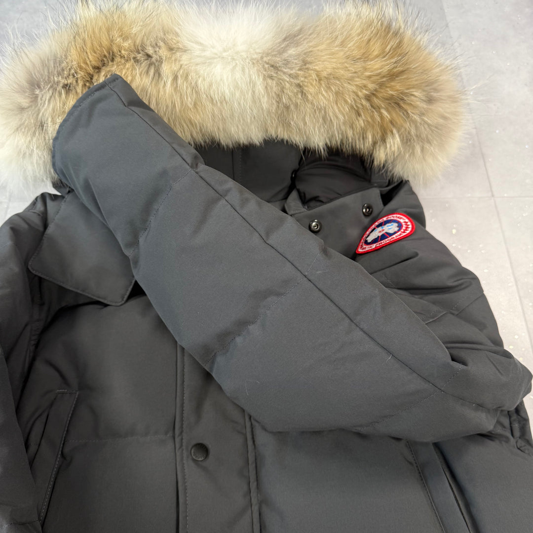 Wyndham Parka Graphite ( L )