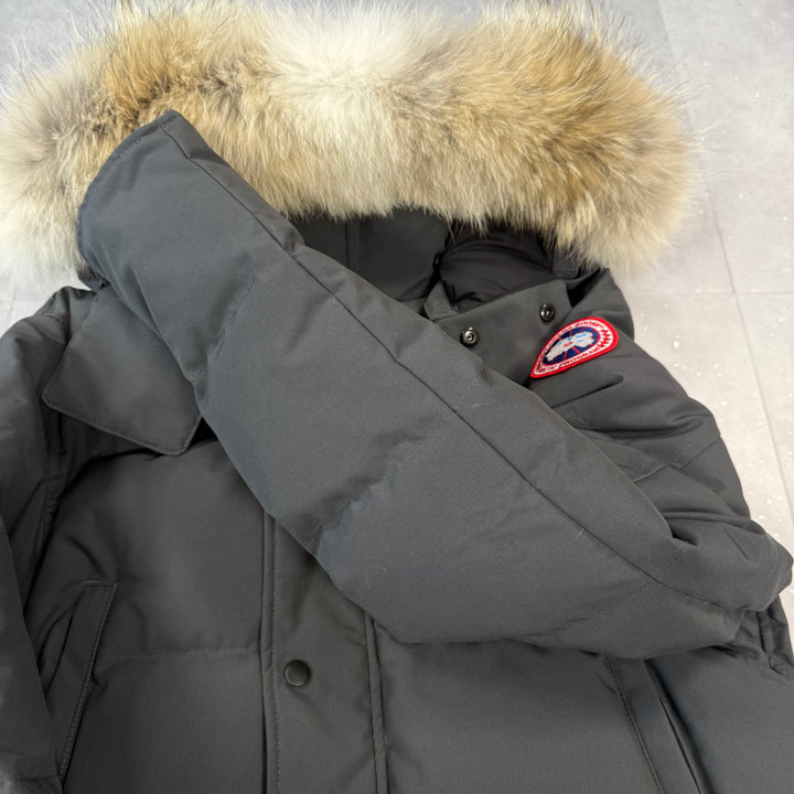 Wyndham Parka Graphite ( L )