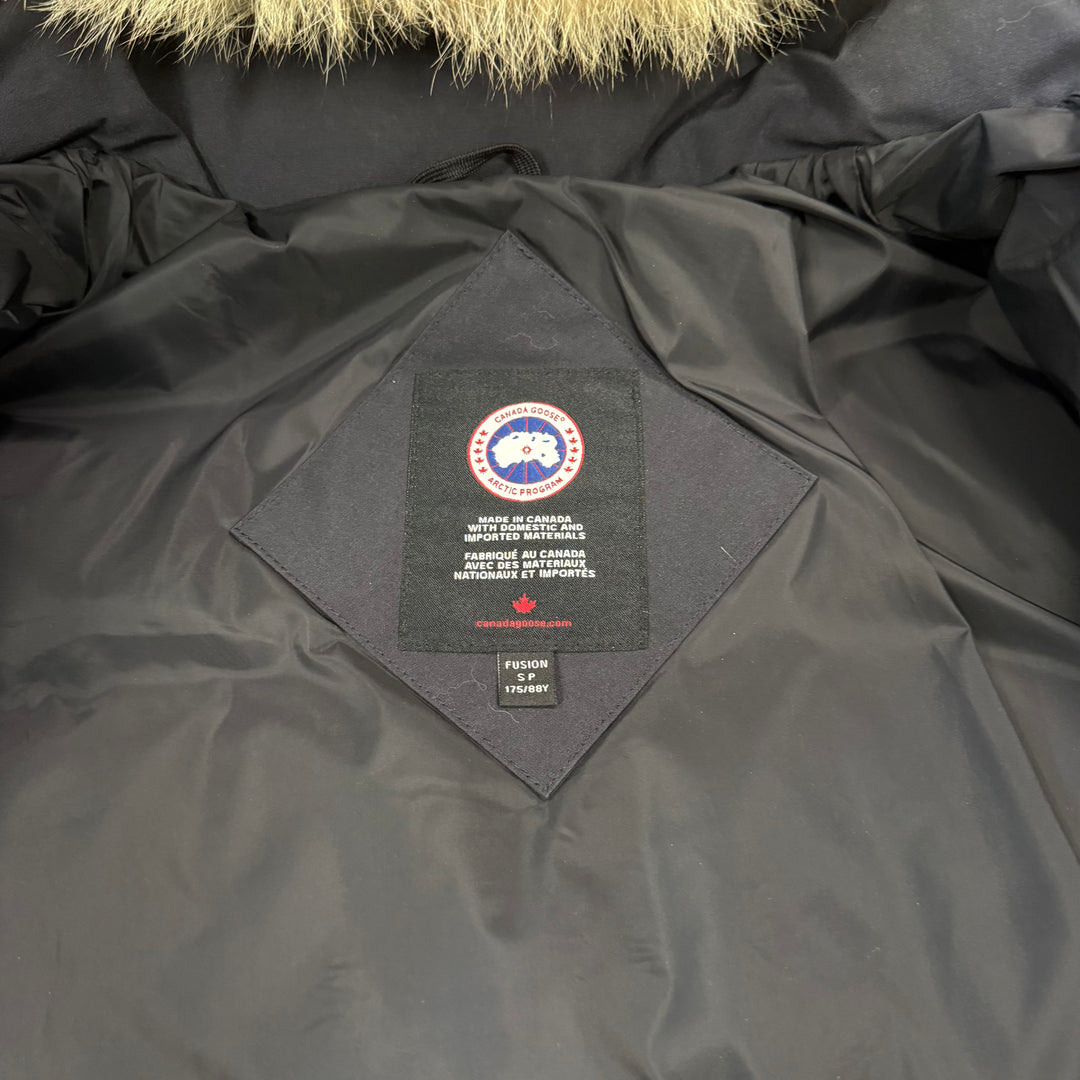 Wyndham Parka Navy ( S )