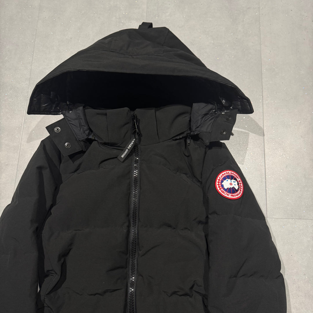 Chelsea Parka Black - 9.5/10 ( L )