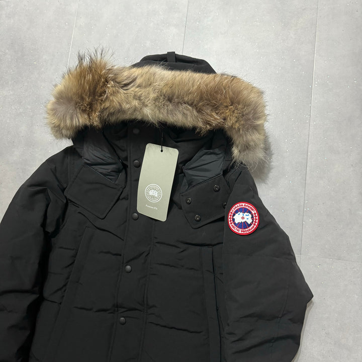 Wyndham Parka Black - BNWTS