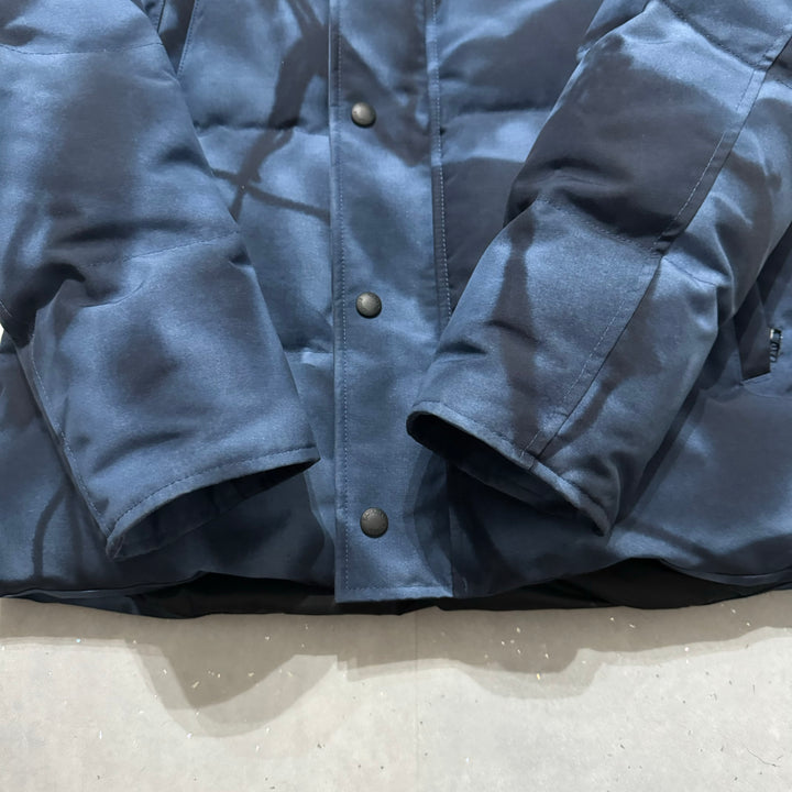 Wyndham Parka Blue Abstract - 9.5/10