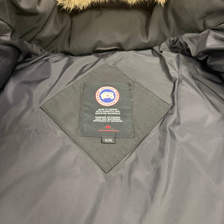 Wyndham Parka Black ( XL )