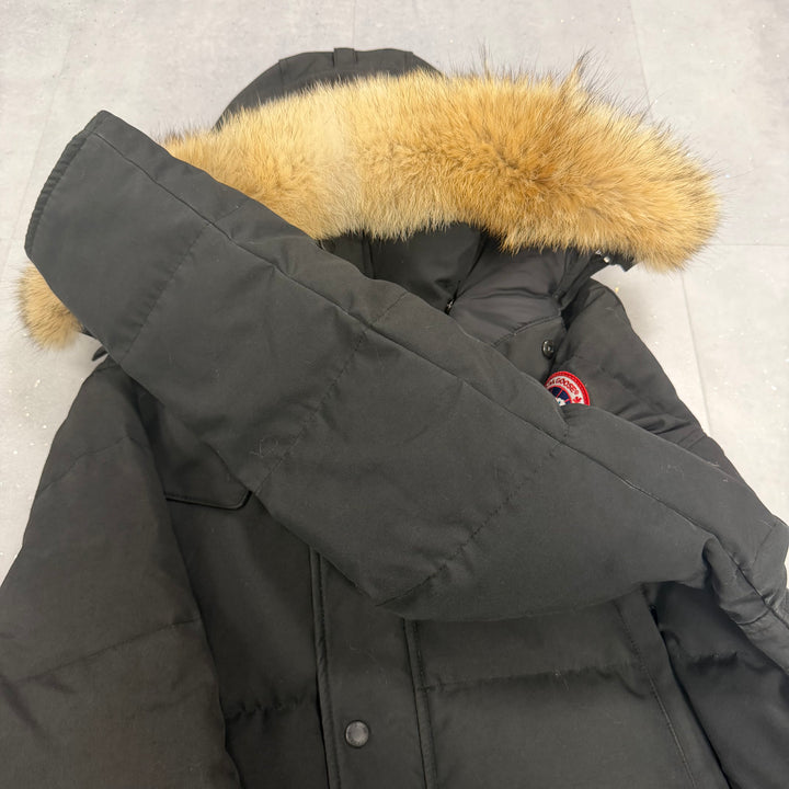 Wyndham Parka Black ( XL )