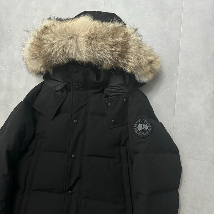 Wyndham Parka Black - 9.5/10