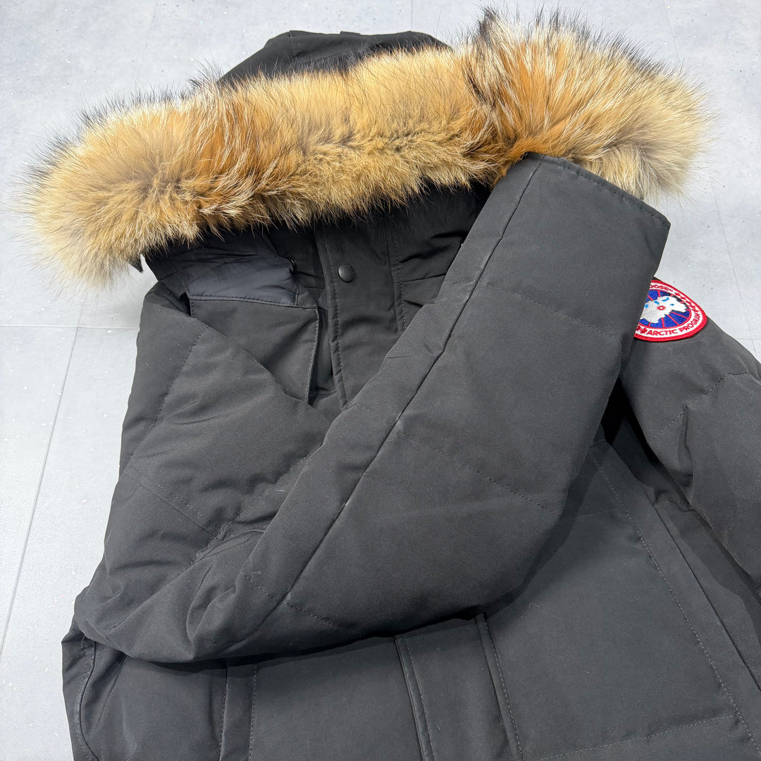 Wyndham Parka Black ( M )
