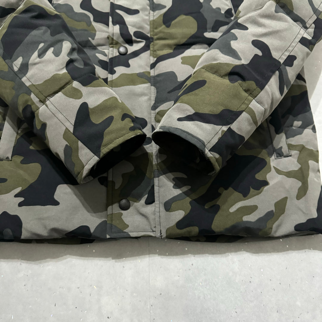 Wyndham Parka Green Camo - 9.5/10