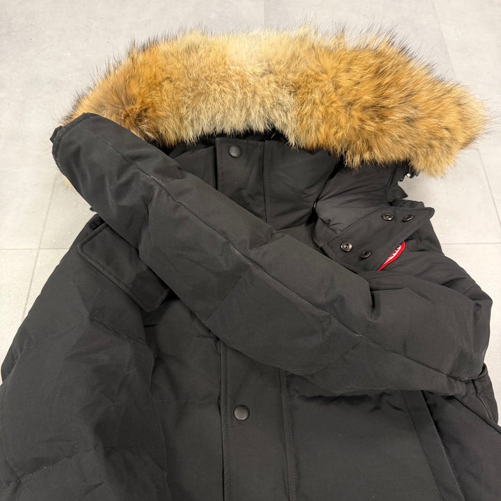 Wyndham Parka Black ( S )