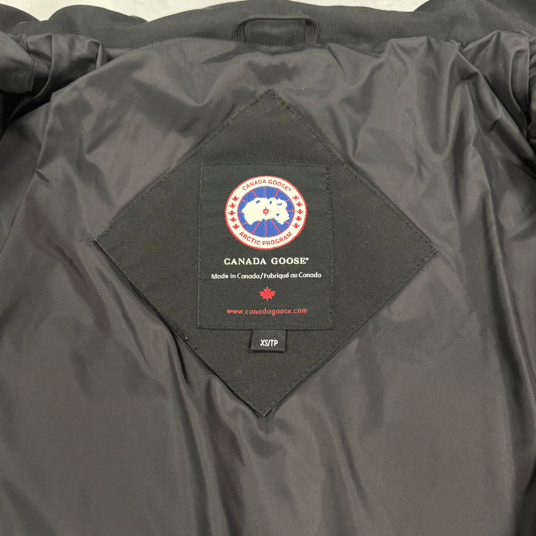 Wyndham Parka Black ( XS )