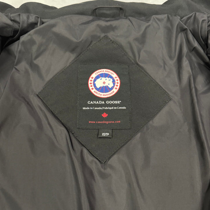 Wyndham Parka Black ( XS )