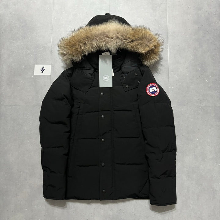 Wyndham Parka Black - BNWTS