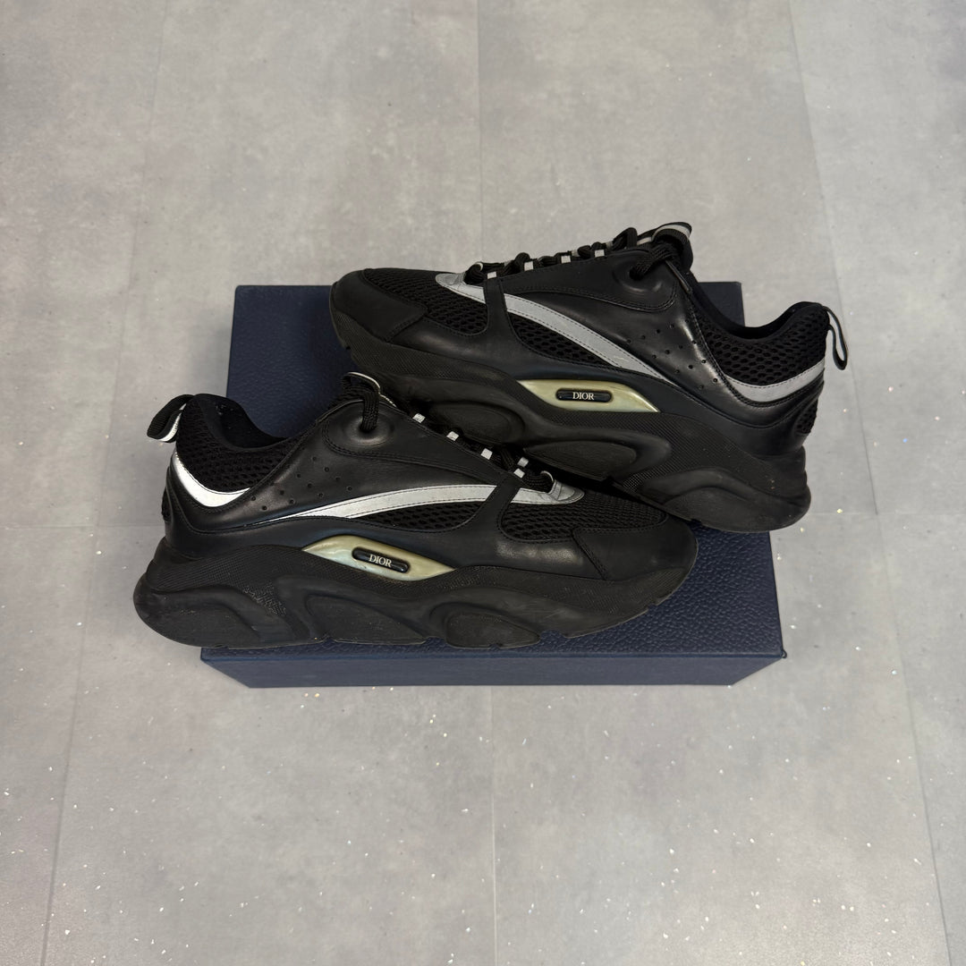 Dior B22 Triple Black ( UK9.5 )
