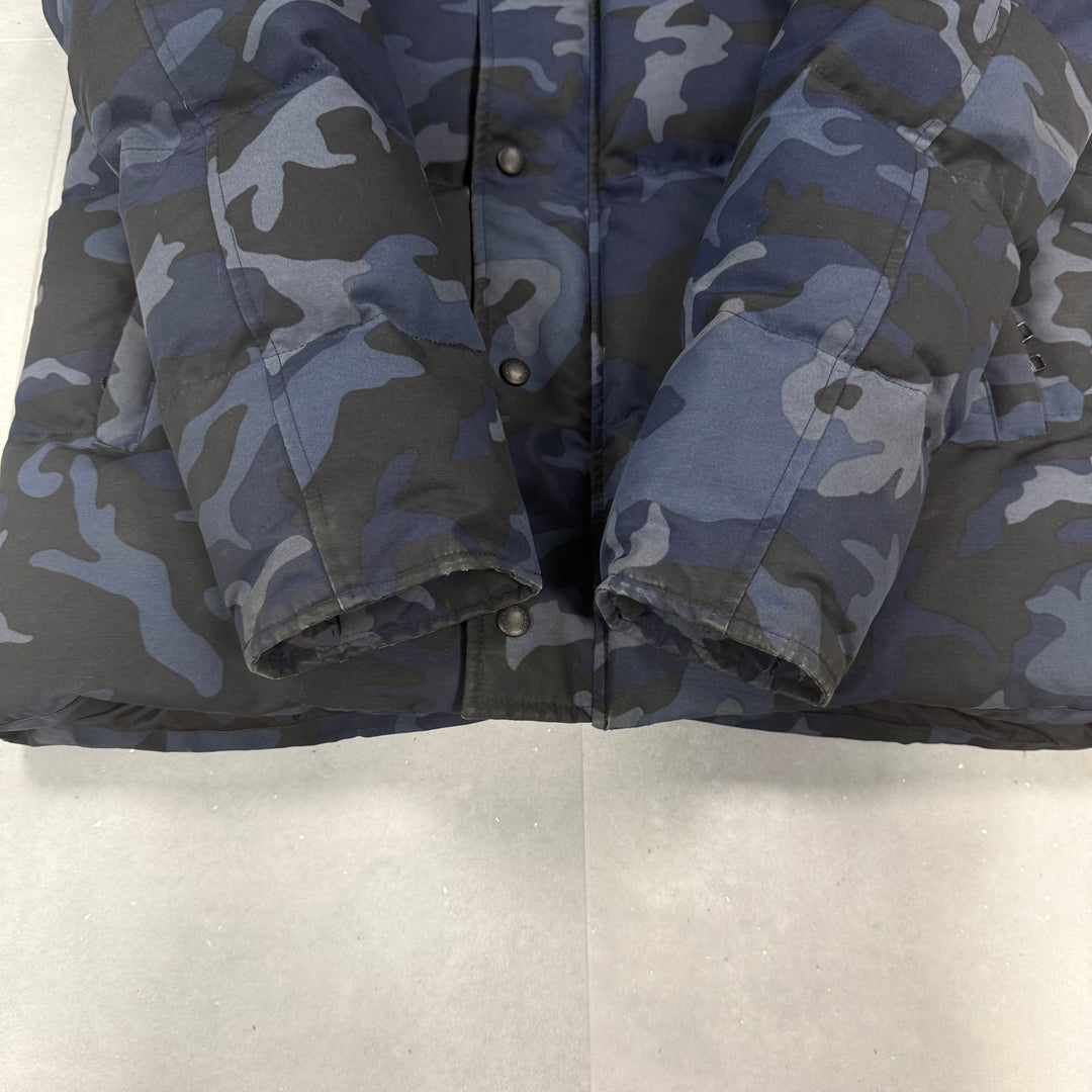 Wyndham Parka Blue Camo ( L )