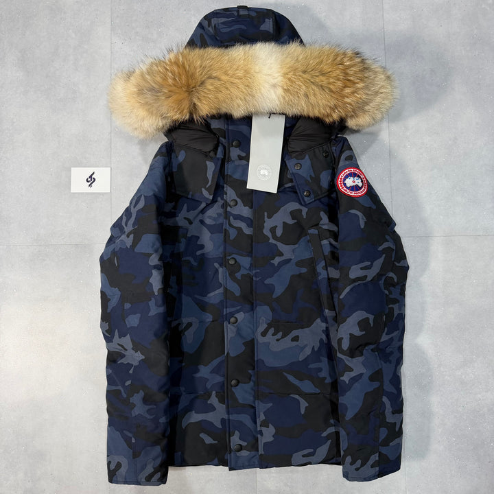 Wyndham Parka Blue Camo ( S )