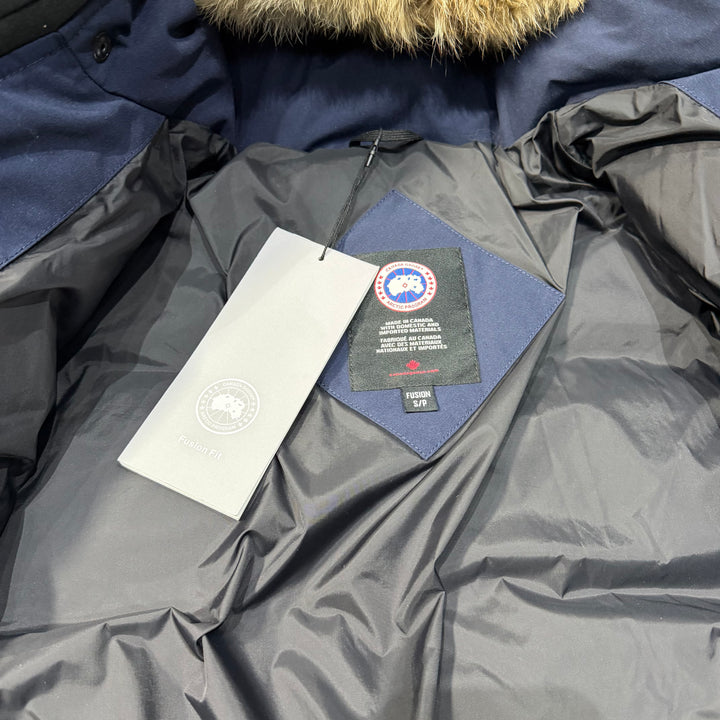 Wyndham Parka Admiral Blue ( S )