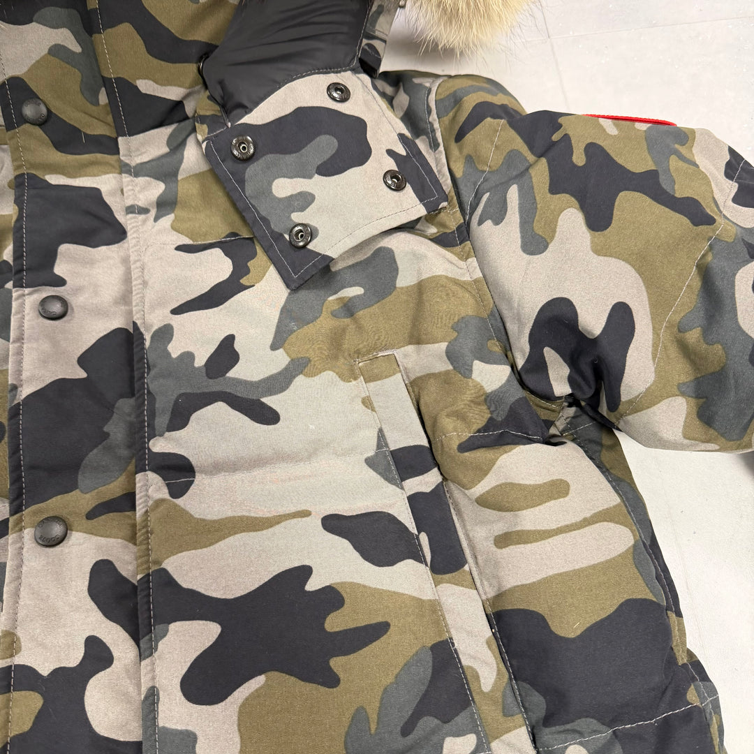 Wyndham Parka Classic Camo ( S )