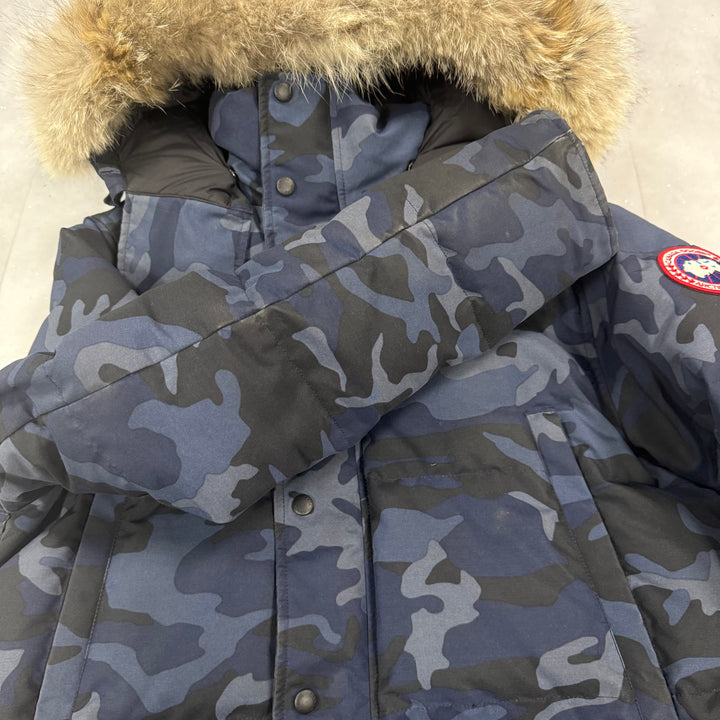 Wyndham Parka Blue Camo ( L )
