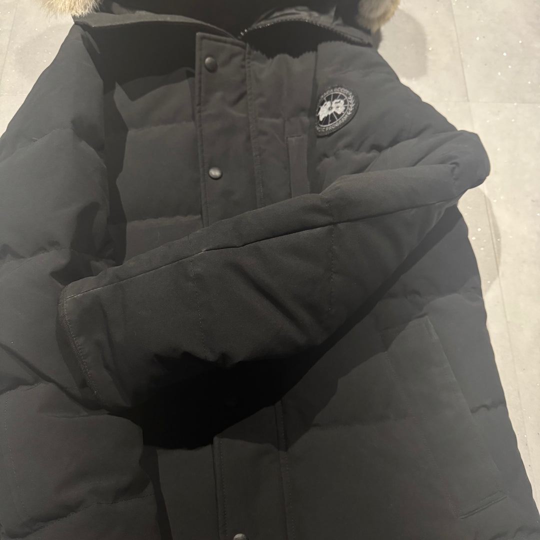 Carson Parka Black - 9/10 ( XS )