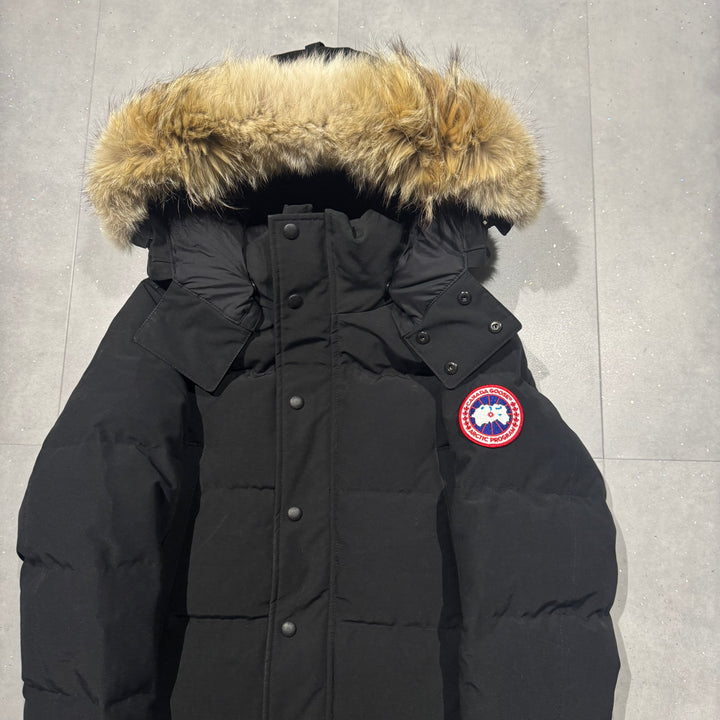 Wyndham Parka Black - 9/10 ( S )