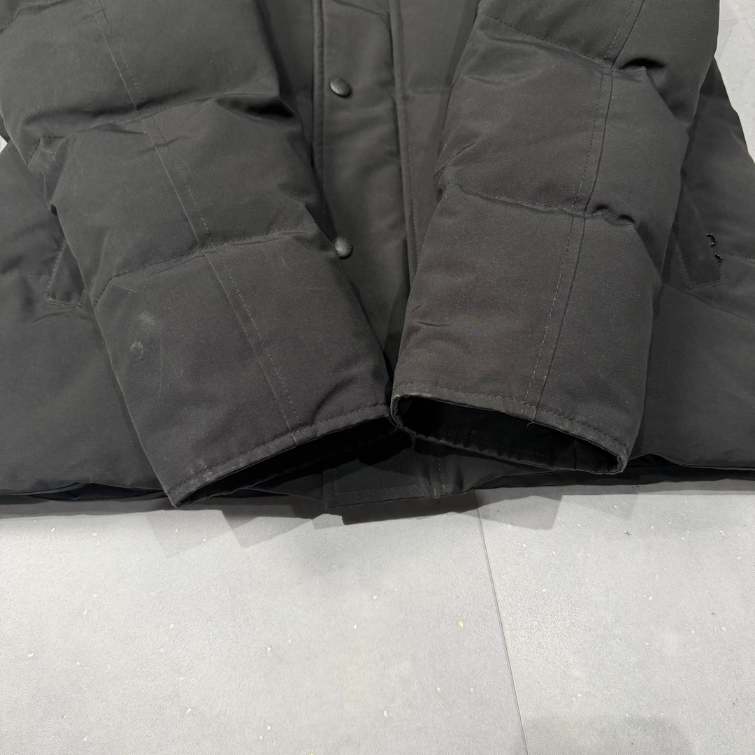 Wyndham Parka Black ( M )