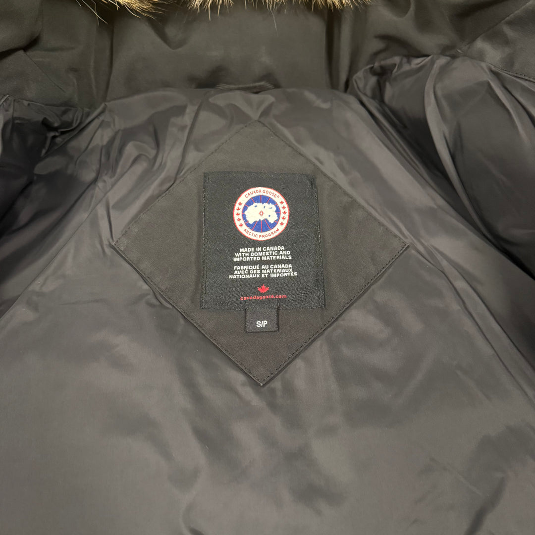 Wyndham Parka Black ( S )