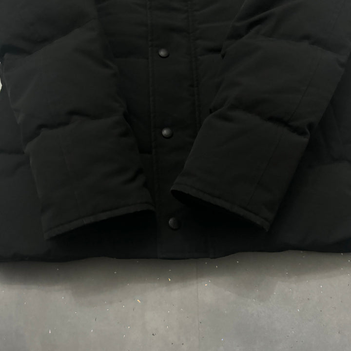 Wyndham Parka Black - 9.5/10