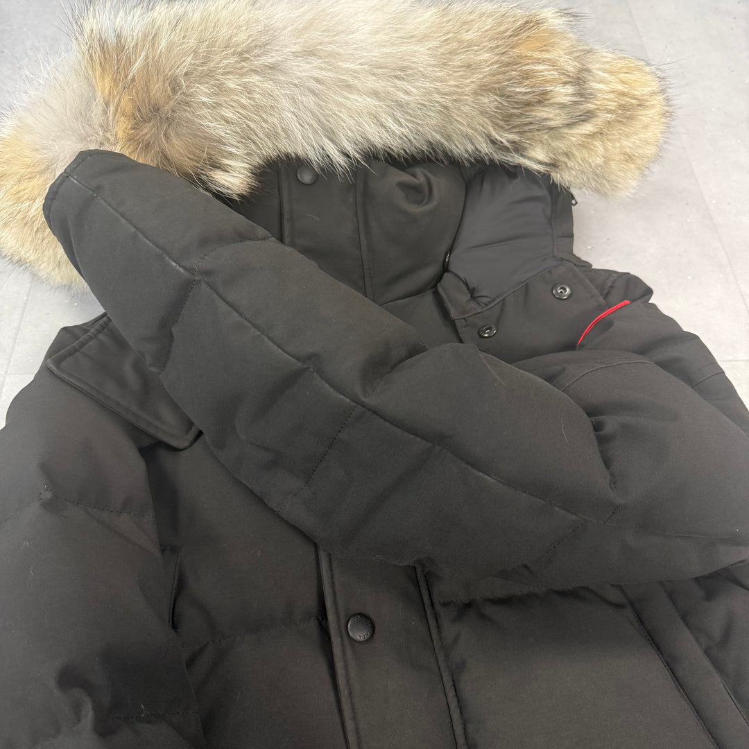 Wyndham Parka Black ( M )