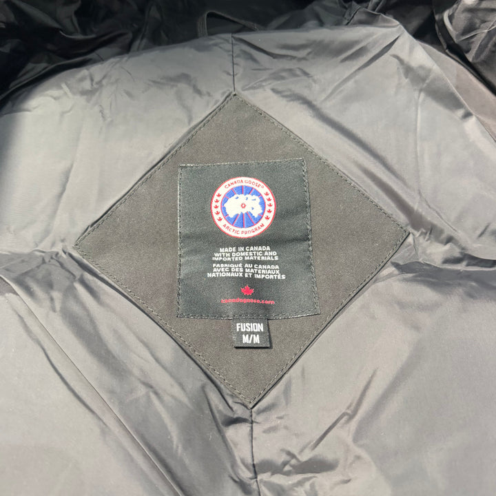 Mac Millan Black ( M )