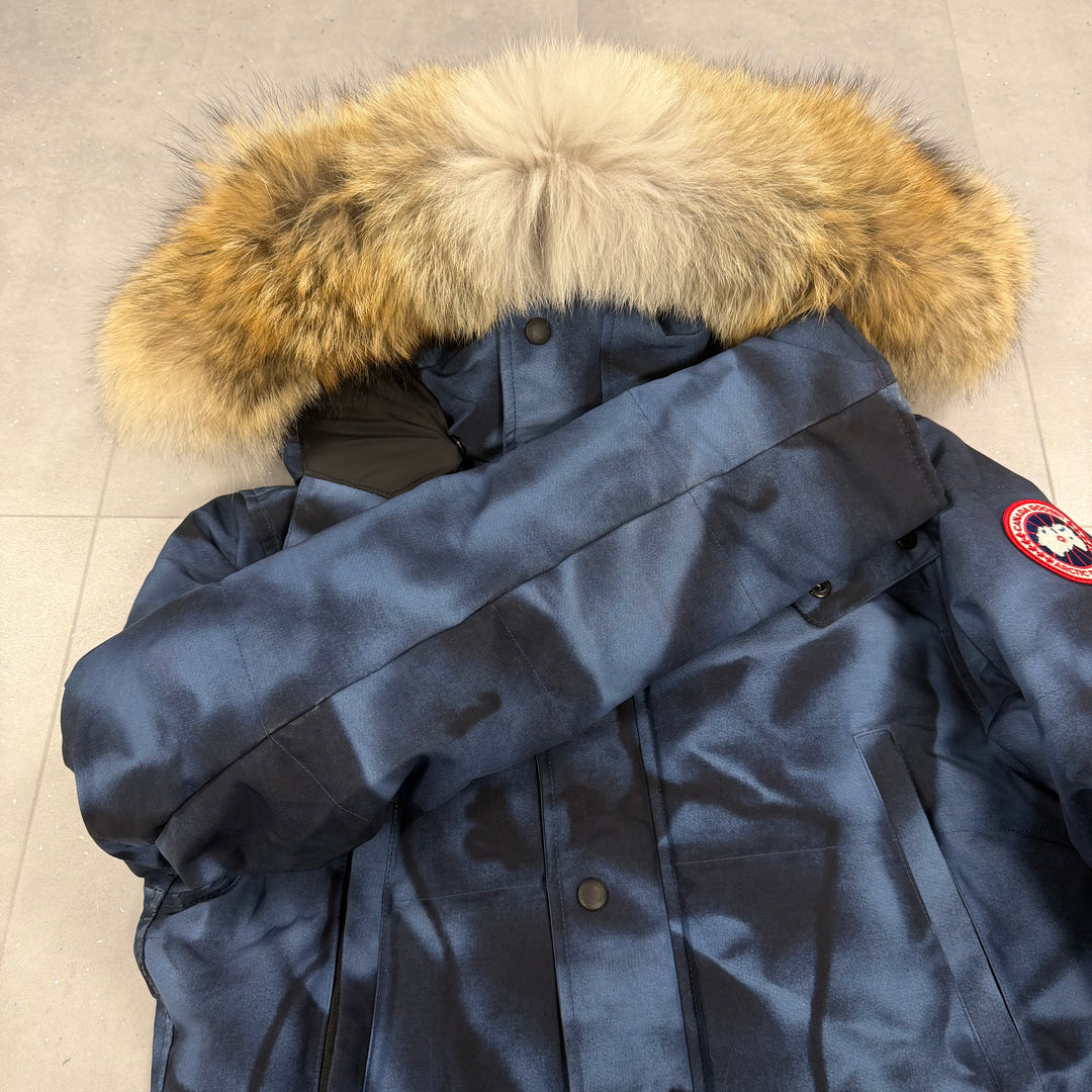 Wyndham Parka Blue Abstract Camo ( S )