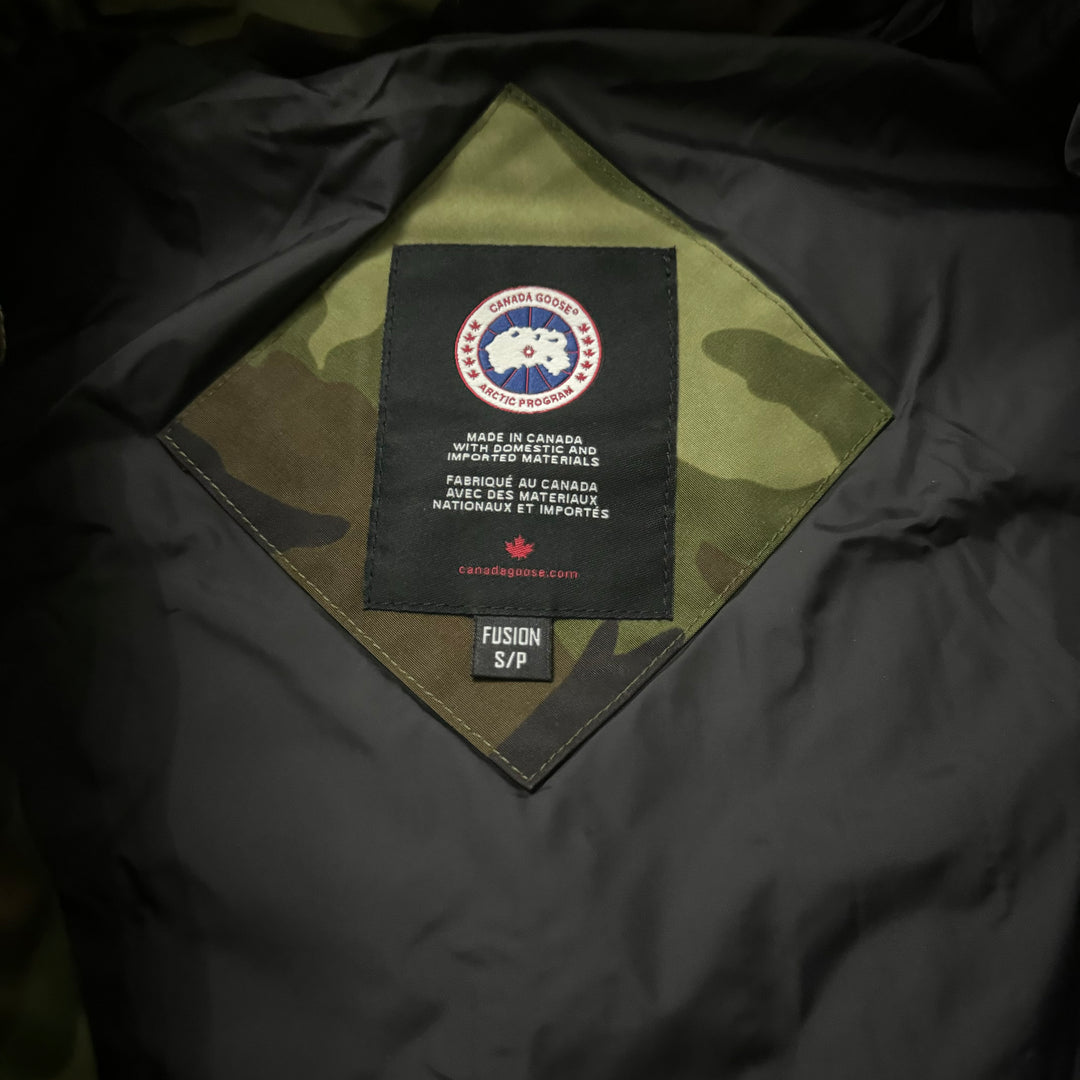 Wyndham Parka Camo - 9.5/10