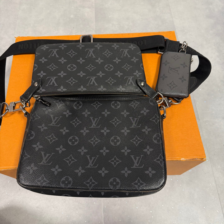 LV Trio Messenger Bag