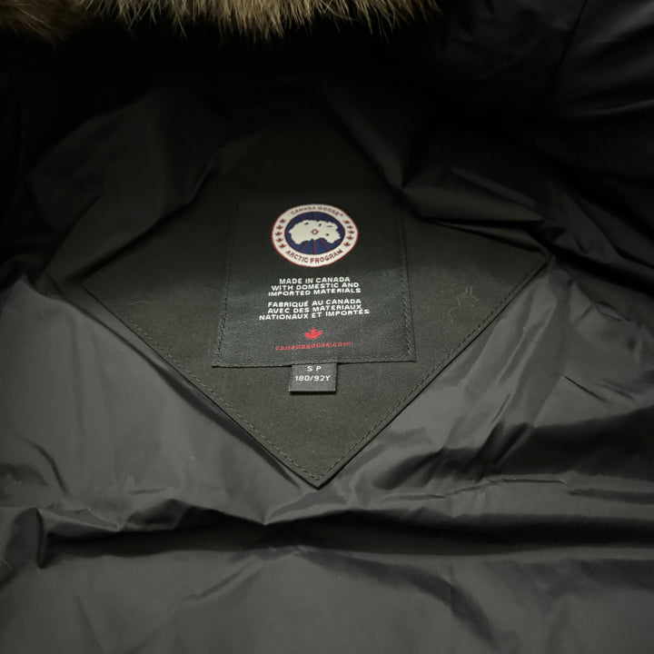 Carson Parka Black - BNWTS ( S )