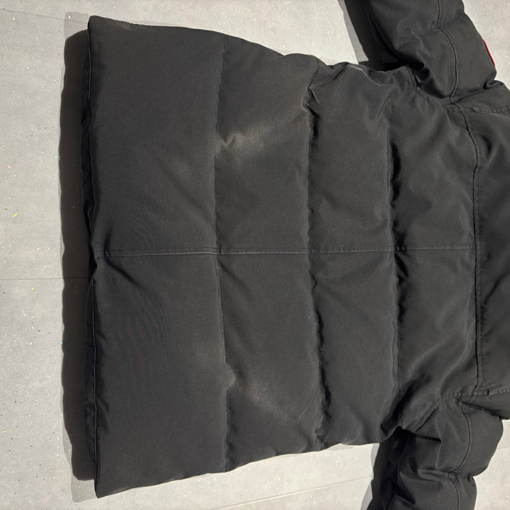 Wyndham Parka Black - 7.5/10 ( L )